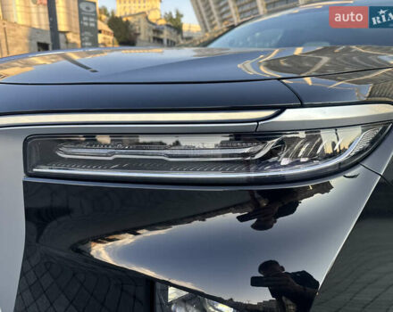 Черный Hongqi E-HS9, объемом двигателя 0 л и пробегом 1 тыс. км за 57999 $, фото 9 на Automoto.ua