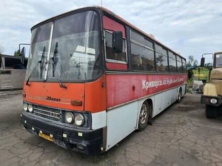 Ikarus 256 1989 в Кривом Роге на Automoto.ua Красный Ikarus 256, объемом двигателя 10.35 л и пробегом 691 тыс. км за 3600 $, фото 1 на Automoto.ua