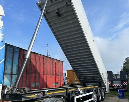 Серый Inter Cars NW, объемом двигателя 0 л и пробегом 777 тыс. км за 38700 $, фото 4 на Automoto.ua