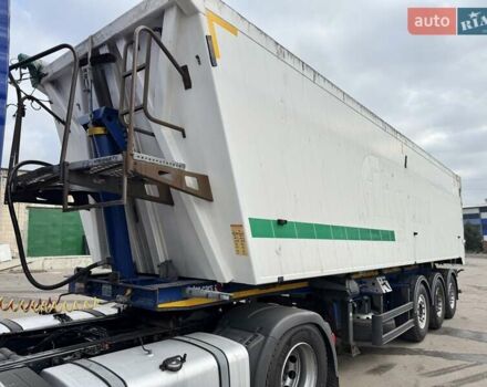 Серый Inter Cars NW, объемом двигателя 0 л и пробегом 100 тыс. км за 22700 $, фото 8 на Automoto.ua