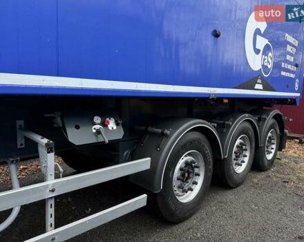 Серый Inter Cars SAF, объемом двигателя 0 л и пробегом 135 тыс. км за 28300 $, фото 7 на Automoto.ua