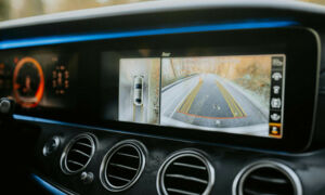 Как работает автоматическая парковка авто