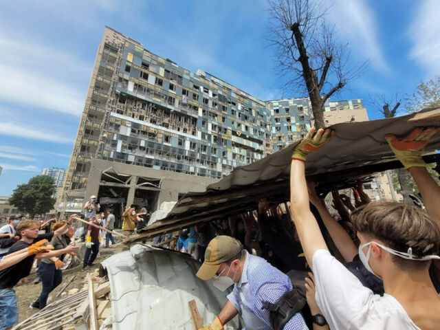 Бизнес включается в помощь детской больнице "Охматдет", пострадавшей в результате российской атаки [ОБНОВЛЕНО]