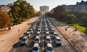 Франция хочет полностью пересесть на электромобили к 2040 году