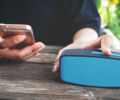 В путешествие с музыкой: как продлить время автономной работы Bluetooth-колонки?