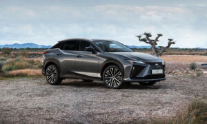 кросовер Lexus RZ 450e
