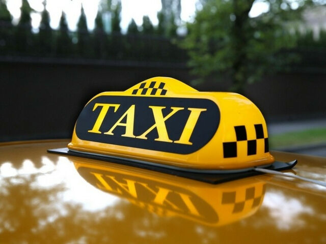 Нардеп придумал, как заставить таксистов платить налоги