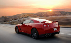 Nissan GT-R стал еще мощнее Nissan GT-R стал еще мощнее