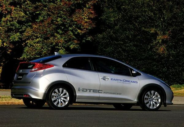 Новая коробка передач и дизель от Honda