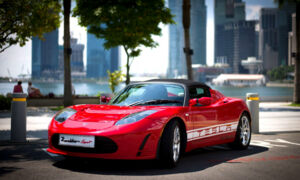 Новый Tesla Roadster 2.0 будет разгоняться до «сотни» за 2 сек