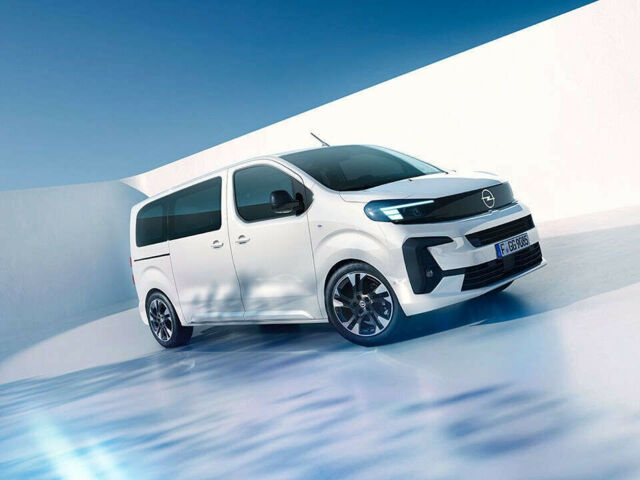 Новый минивен Opel Zafira