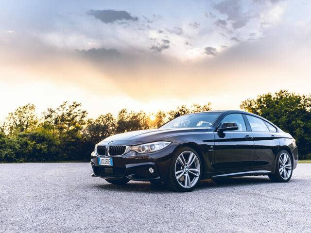 Купить автомобиль БМВ