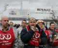 Рено уволит 7,5 тысяч французских работников