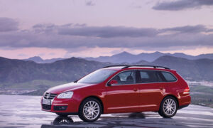 Искать Volkswagen Golf V Variant  до 7 000 долларов