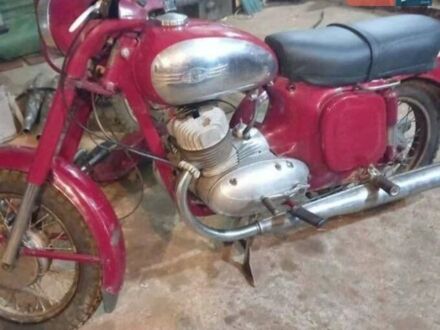 Jawa (ЯВА) 350 1969 в Купянске на Automoto.ua Красный Jawa (ЯВА) 350, объемом двигателя 0 л и пробегом 16 тыс. км за 336 $, фото 1 на Automoto.ua