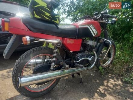 Jawa (ЯВА) 350 1989 в Николаеве на Automoto.ua Красный Jawa (ЯВА) 350, объемом двигателя 0 л и пробегом 35 тыс. км за 666 $, фото 1 на Automoto.ua