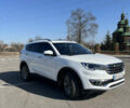 Белый Jetour X70, объемом двигателя 1.5 л и пробегом 35 тыс. км за 14250 $, фото 3 на Automoto.ua