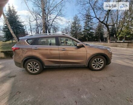 Бежевый Jetour X70, объемом двигателя 1.5 л и пробегом 60 тыс. км за 17750 $, фото 3 на Automoto.ua