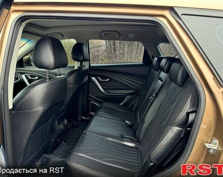 Бежевый Jetour X70, объемом двигателя 1.5 л и пробегом 98 тыс. км за 13500 $, фото 8 на Automoto.ua