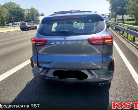 Серый Jetour X70, объемом двигателя 1.5 л и пробегом 58 тыс. км за 13500 $, фото 6 на Automoto.ua