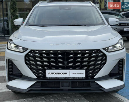 Белый Jetour X70 Plus, объемом двигателя 1.6 л и пробегом 40 тыс. км за 26900 $, фото 4 на Automoto.ua