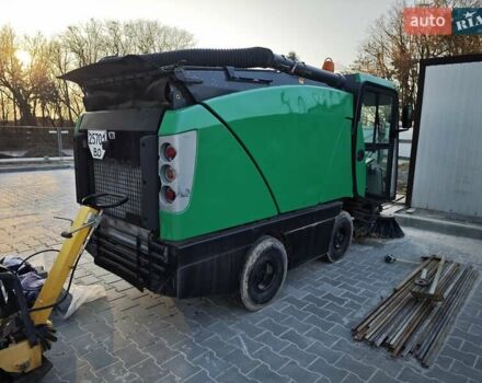 Зеленый Johnston Sweepers 142A101T, объемом двигателя 3 л и пробегом 0 тыс. км за 23000 $, фото 2 на Automoto.ua