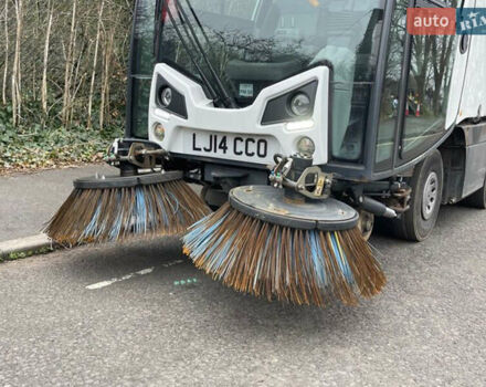 Johnston Sweepers Compact, объемом двигателя 0 л и пробегом 15 тыс. км за 27000 $, фото 10 на Automoto.ua