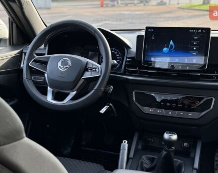 купити нове авто KG Mobility Grand Musso 2025 року від офіційного дилера УКРАВТО ЗАКАРПАТТЯ KG Mobility фото