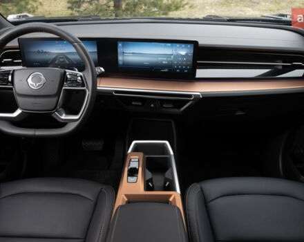 купити нове авто KG Mobility Torres 2024 року від офіційного дилера ПРАТ «Закарпаття-АВТО» KG Mobility фото