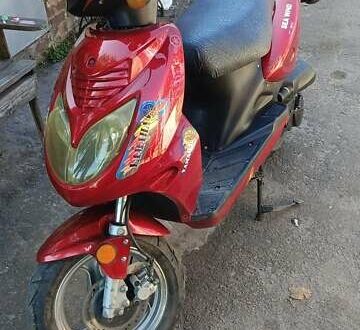 Kindroad XT 50 2007 в Нежине на Automoto.ua Красный Kindroad XT 50, объемом двигателя 0 л и пробегом 18 тыс. км за 312 $, фото 1 на Automoto.ua