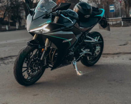 Черный Kove 321RR, объемом двигателя 0.32 л и пробегом 3 тыс. км за 4150 $, фото 3 на Automoto.ua