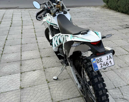 Белый Kove 450 Rally, объемом двигателя 0.45 л и пробегом 1 тыс. км за 6300 $, фото 3 на Automoto.ua
