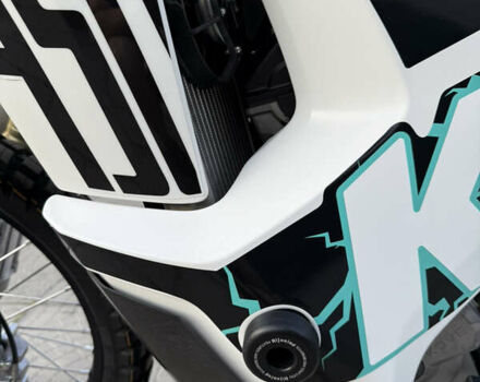 Белый Kove 450 Rally, объемом двигателя 0.45 л и пробегом 1 тыс. км за 6300 $, фото 9 на Automoto.ua