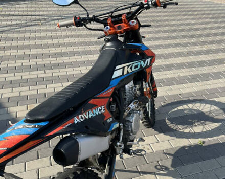 Kovi 250 Advance 2025 в Киеве на Automoto.ua Черный Kovi 250 Advance, объемом двигателя 0.25 л и пробегом 2 тыс. км за 1889 $, фото 1 на Automoto.ua
