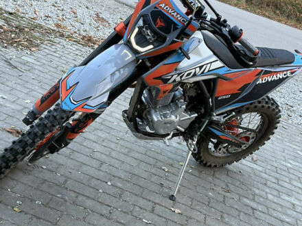 Серый Kovi 250 Advance, объемом двигателя 0.25 л и пробегом 600 тыс. км за 1950 $, фото 1 на Automoto.ua
