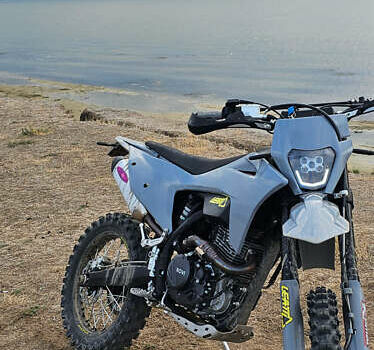 Серый Kovi 300 Advance, объемом двигателя 0.29 л и пробегом 1 тыс. км за 2000 $, фото 3 на Automoto.ua