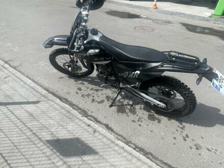 Kovi JNR 250 2024 в Киеве на Automoto.ua Черный Kovi JNR 250, объемом двигателя 0.25 л и пробегом 1 тыс. км за 1750 $, фото 1 на Automoto.ua