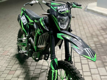 Kovi Max 300 2024 у Вараш (Кузнецовськ) на Automoto.ua Чорний Kovi Max 300, об'ємом двигуна 0.3 л та пробігом 8 тис. км за 2000 $, фото 1 на Automoto.ua