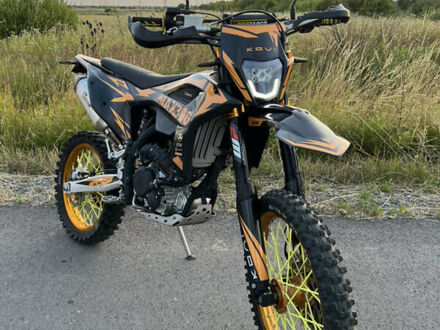 Kovi Max 300 2024 в Мукачеве на Automoto.ua Черный Kovi Max 300, объемом двигателя 0.3 л и пробегом 4 тыс. км за 2250 $, фото 1 на Automoto.ua