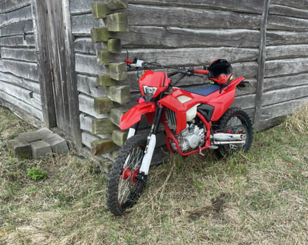 Красный Kovi Max 300, объемом двигателя 0.3 л и пробегом 5 тыс. км за 1999 $, фото 1 на Automoto.ua