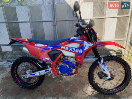 Kovi Max 300 2022 в Ужгороде на Automoto.ua Красный Kovi Max 300, объемом двигателя 0.28 л и пробегом 2 тыс. км за 2250 $, фото 1 на Automoto.ua