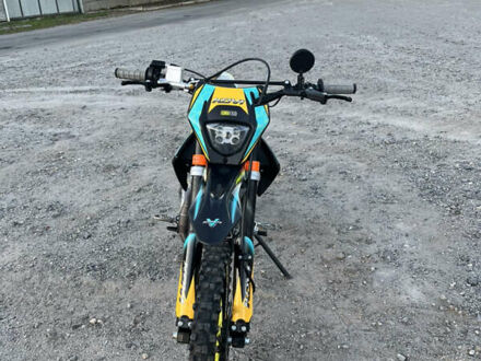 Kovi Pit 150 2025 в Хмельницком на Automoto.ua Желтый Kovi Pit 150, объемом двигателя 0.15 л и пробегом 40 тыс. км за 1200 $, фото 1 на Automoto.ua