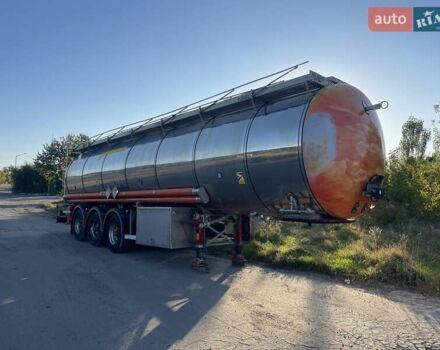 LAG 0-3-375L 2001 в Виннице на Automoto.ua Серый LAG 0-3-375L, объемом двигателя 0 л и пробегом 30 тыс. км за 29820 $, фото 11 на Automoto.ua