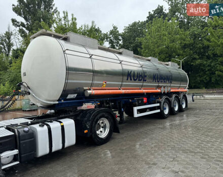 LAG D3 2000 у Вінниці на Automoto.ua Синій LAG D3, об'ємом двигуна 0 л та пробігом 0 тис. км за 54500 $, фото 4 на Automoto.ua