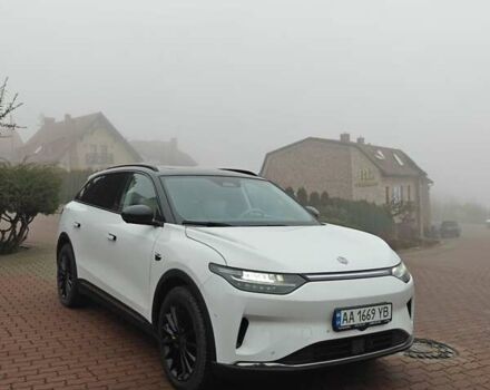 Білий Leapmotor С11, об'ємом двигуна 0 л та пробігом 24 тис. км за 35000 $, фото 19 на Automoto.ua