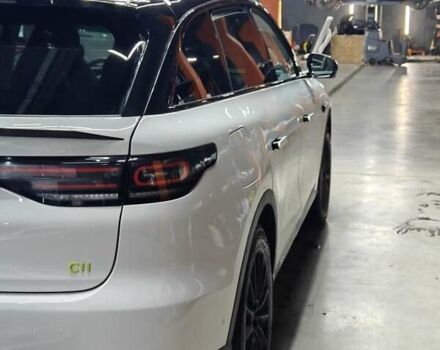 Білий Leapmotor С11, об'ємом двигуна 0 л та пробігом 24 тис. км за 35000 $, фото 10 на Automoto.ua