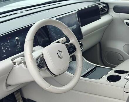 Білий Leapmotor С11, об'ємом двигуна 0 л та пробігом 24 тис. км за 35000 $, фото 31 на Automoto.ua