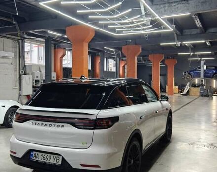 Білий Leapmotor С11, об'ємом двигуна 0 л та пробігом 24 тис. км за 35000 $, фото 9 на Automoto.ua