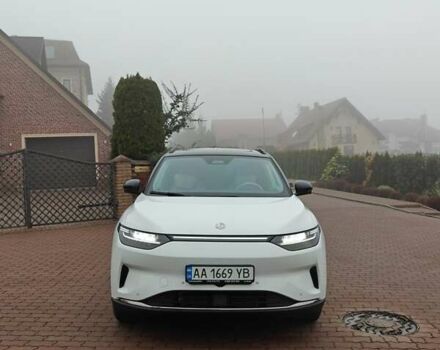 Білий Leapmotor С11, об'ємом двигуна 0 л та пробігом 24 тис. км за 35000 $, фото 18 на Automoto.ua