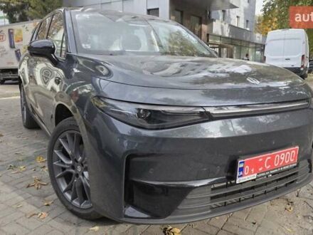 Серый Leapmotor С11, объемом двигателя 0 л и пробегом 1 тыс. км за 25500 $, фото 1 на Automoto.ua